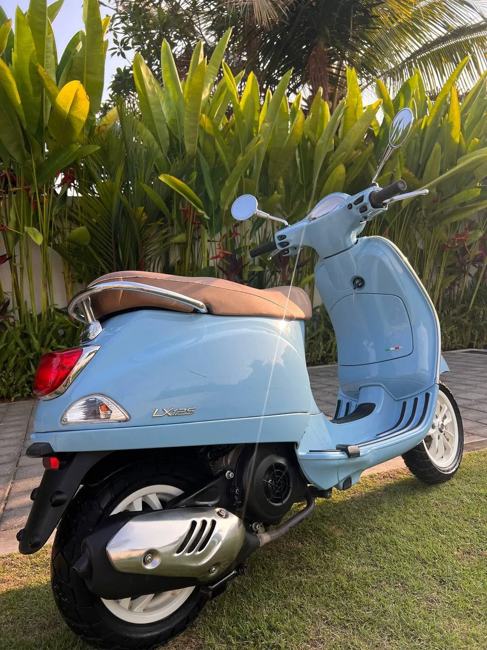 Vespa LX 125, 2025