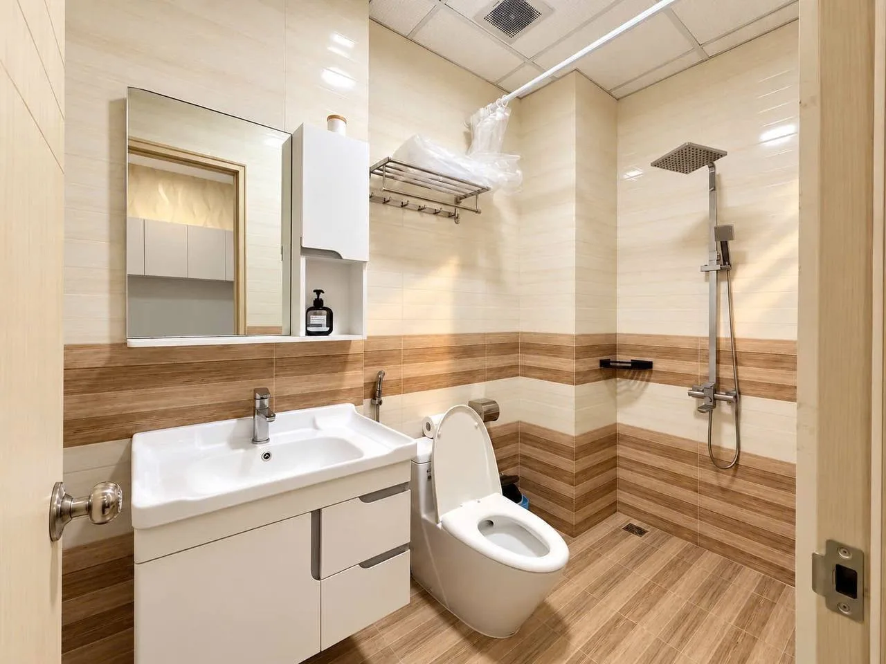 Квартира в тихом районе, 110 Hoài Thanh, Миан, фото 6