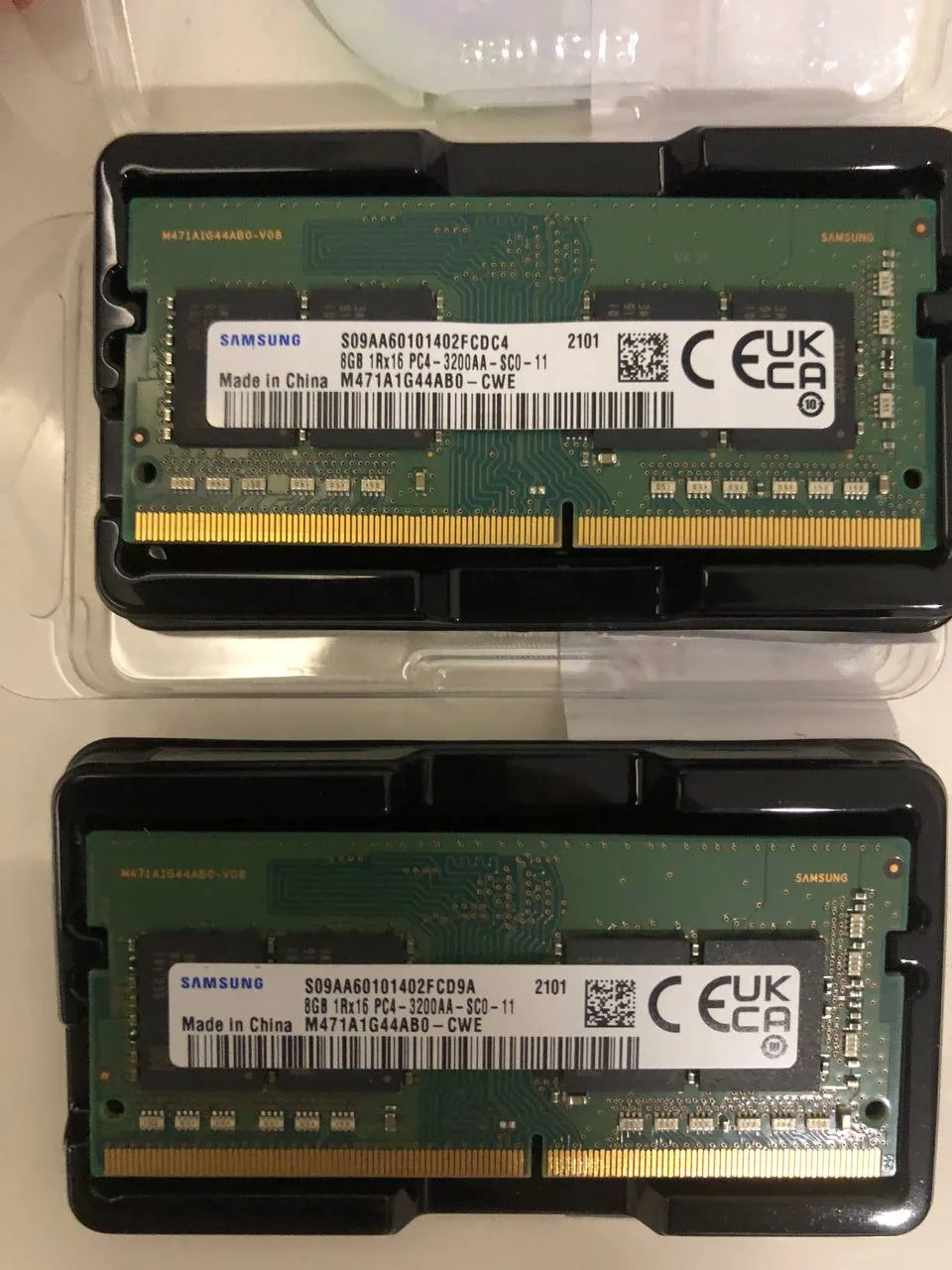 Оперативная память DDR4 3200 Samsung для ноутбука, 16 ГБ (2×8)