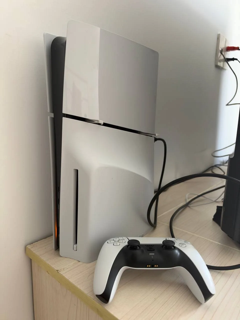 PS5 Slim с дисководом