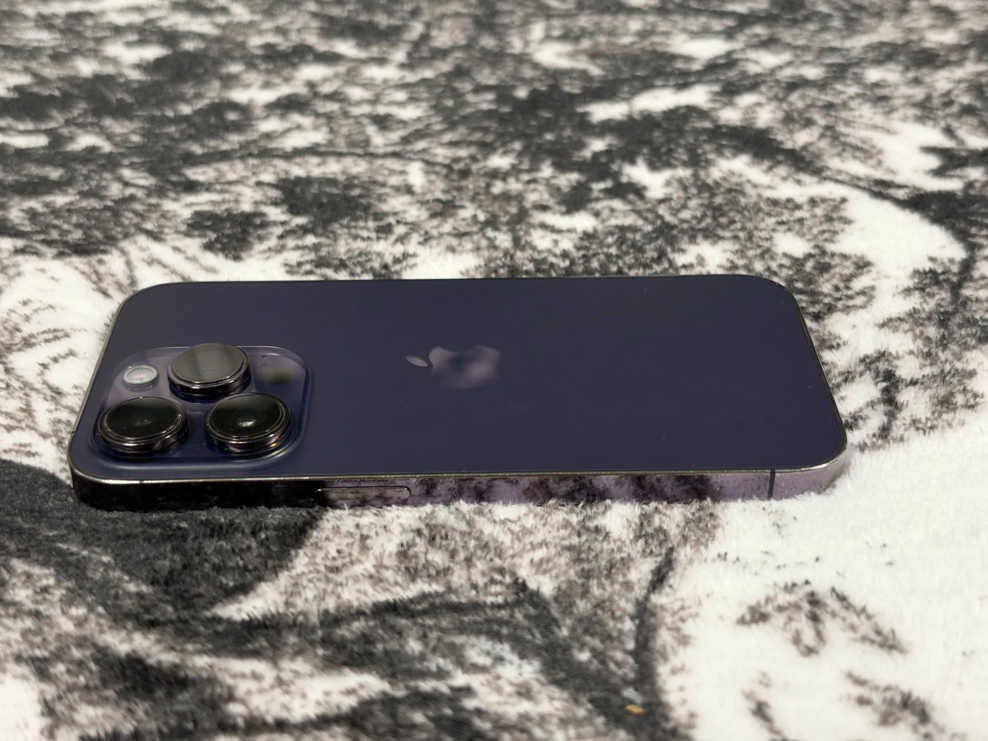 iPhone 14 Pro, 256 ГБ, Deep Purple, фото 4