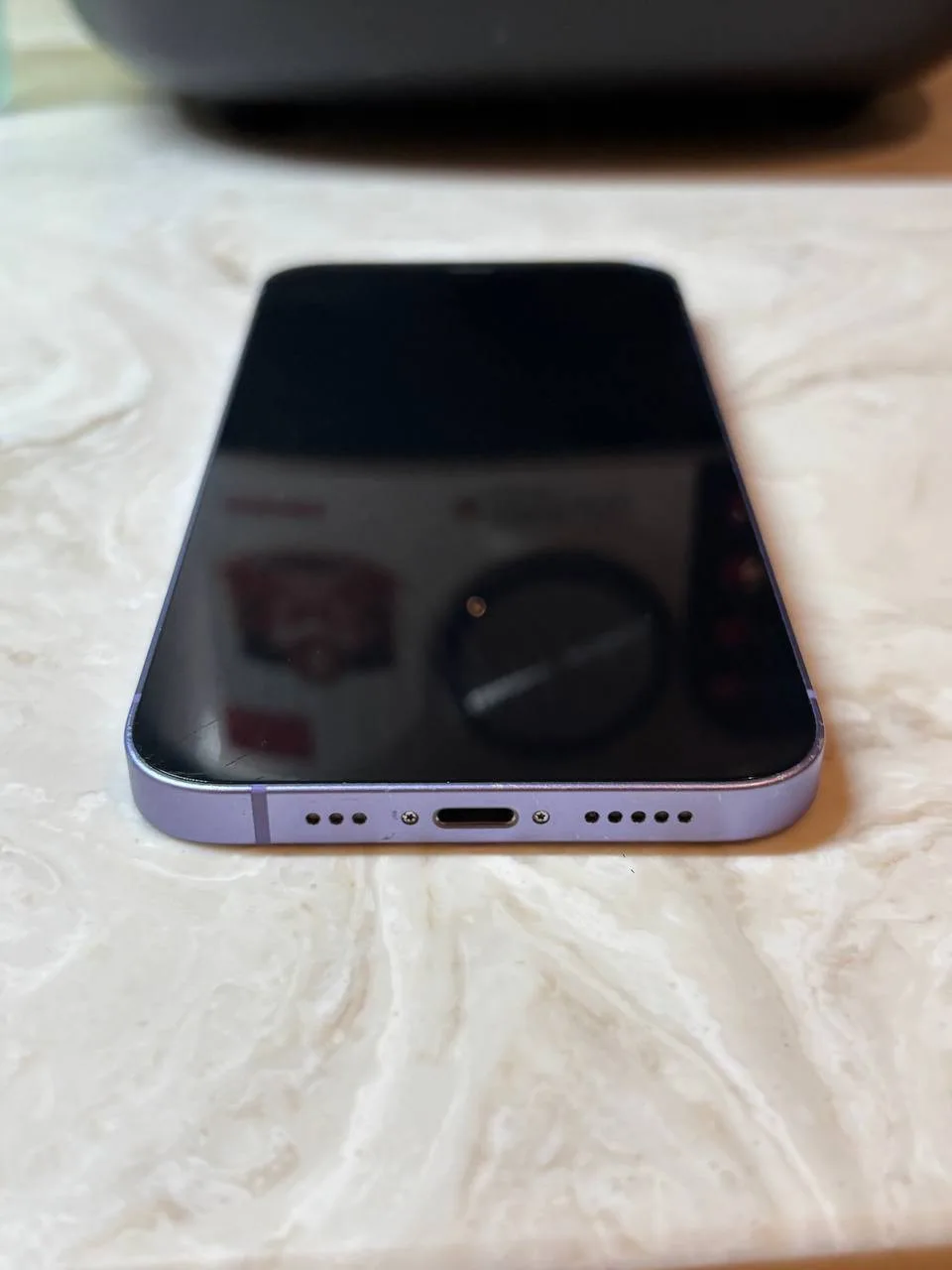 iPhone 12, 128 ГБ, разбито заднее стекло