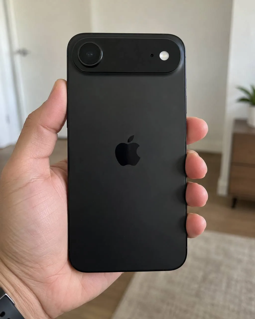 iPhone Air черный 12/256