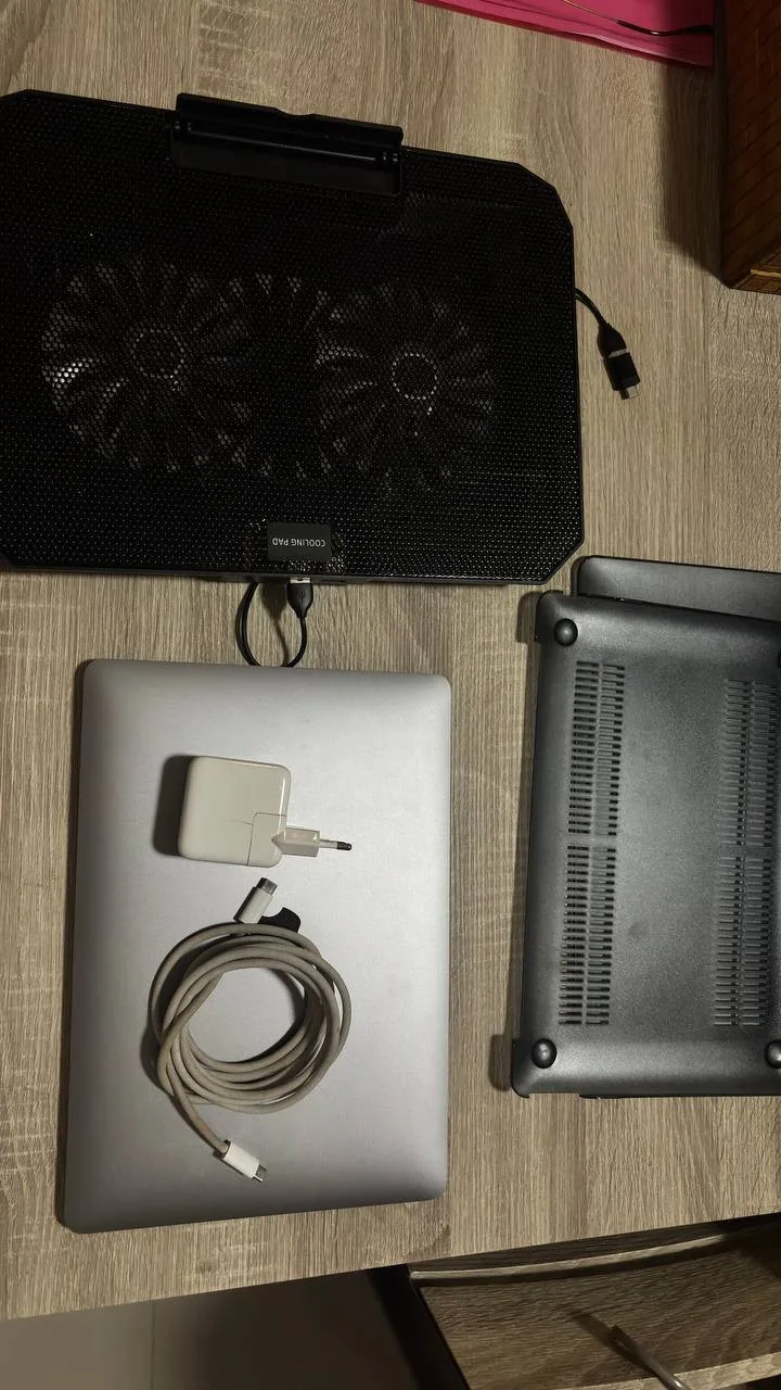 MacBook Air 13 2018 i5, фото 4