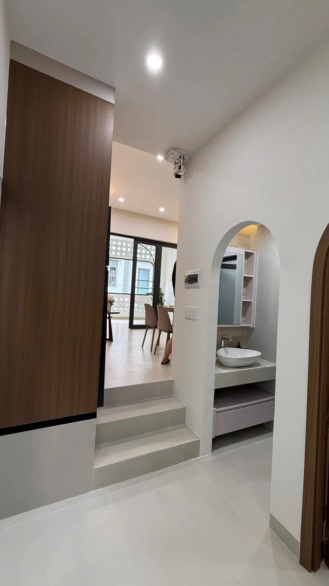 Квартира 80 м² с 2 спальнями, Ngô Đến, фото 3