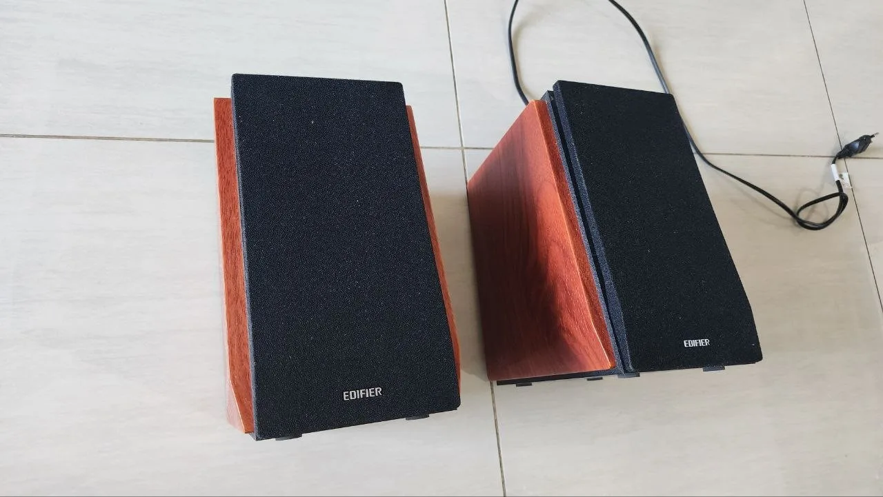 Колонки Edifier R1700BT и сабвуфер Edifier T5