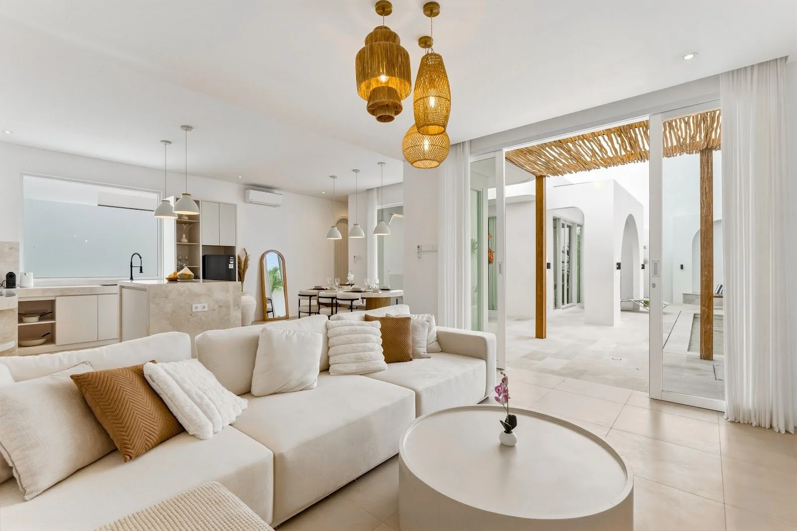 2BR вилла в Мунггу, фото 2