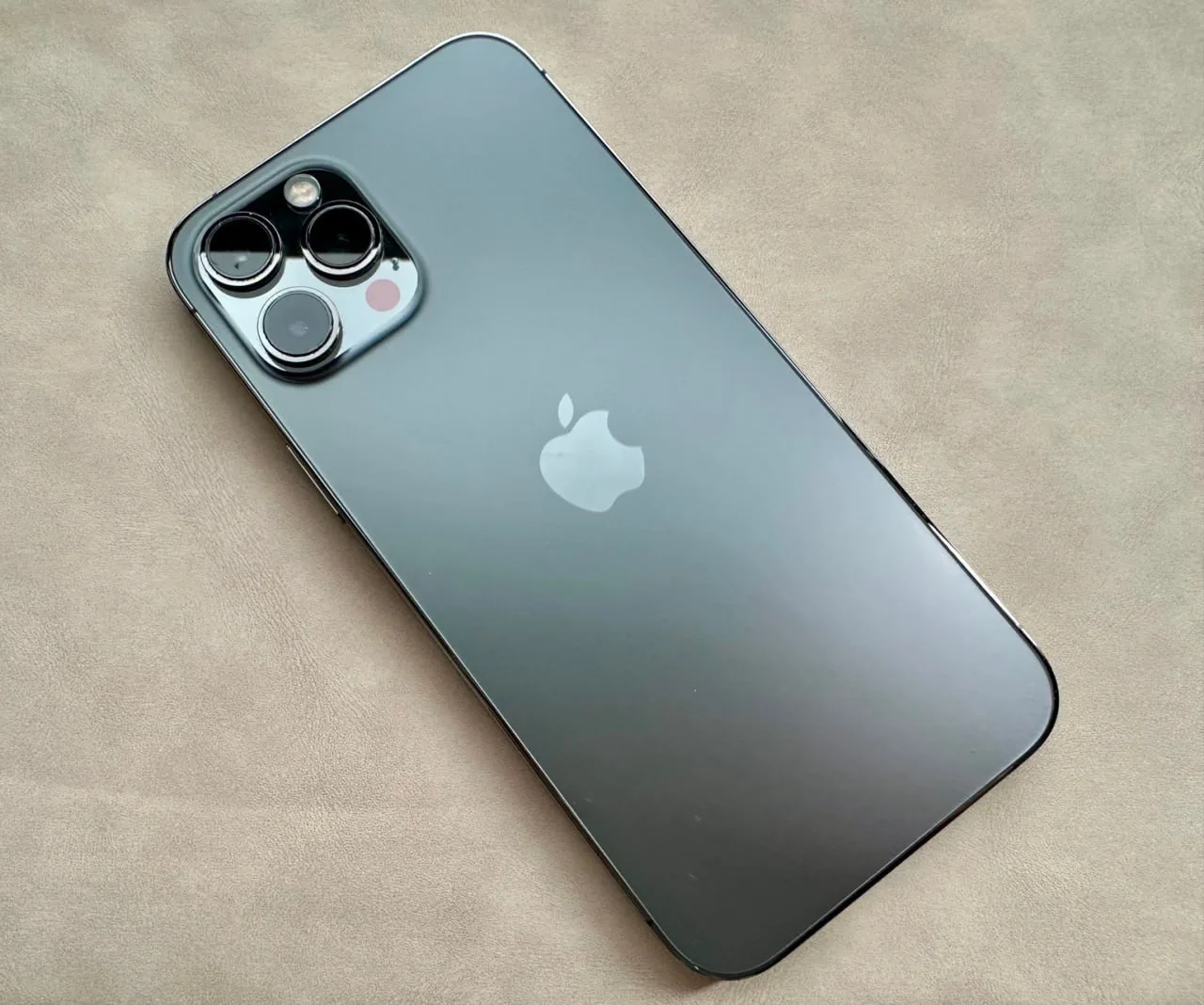 iPhone 12 Pro Max, 128 ГБ, Graphite