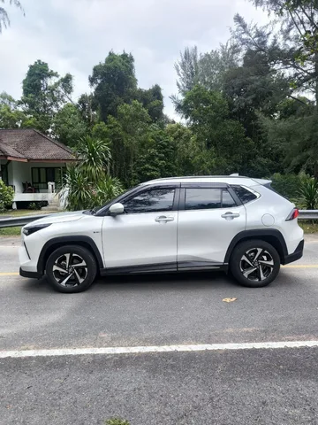 Toyota Yaris Cross Luxury Hybrid, 2025, фото 4