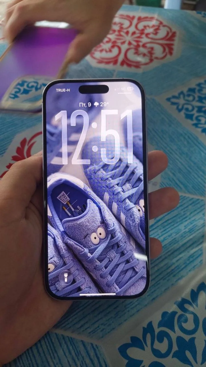 iPhone 17 256gb purple