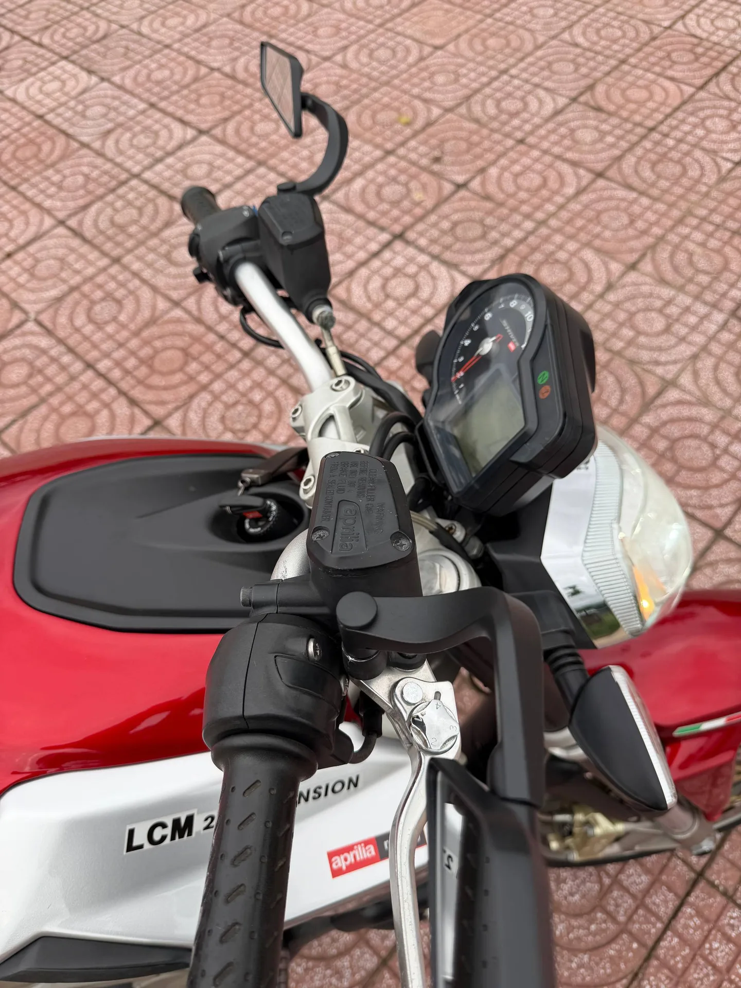 Aprilia Shiver 750, V-Twin 750 cc, 2014, фото 5