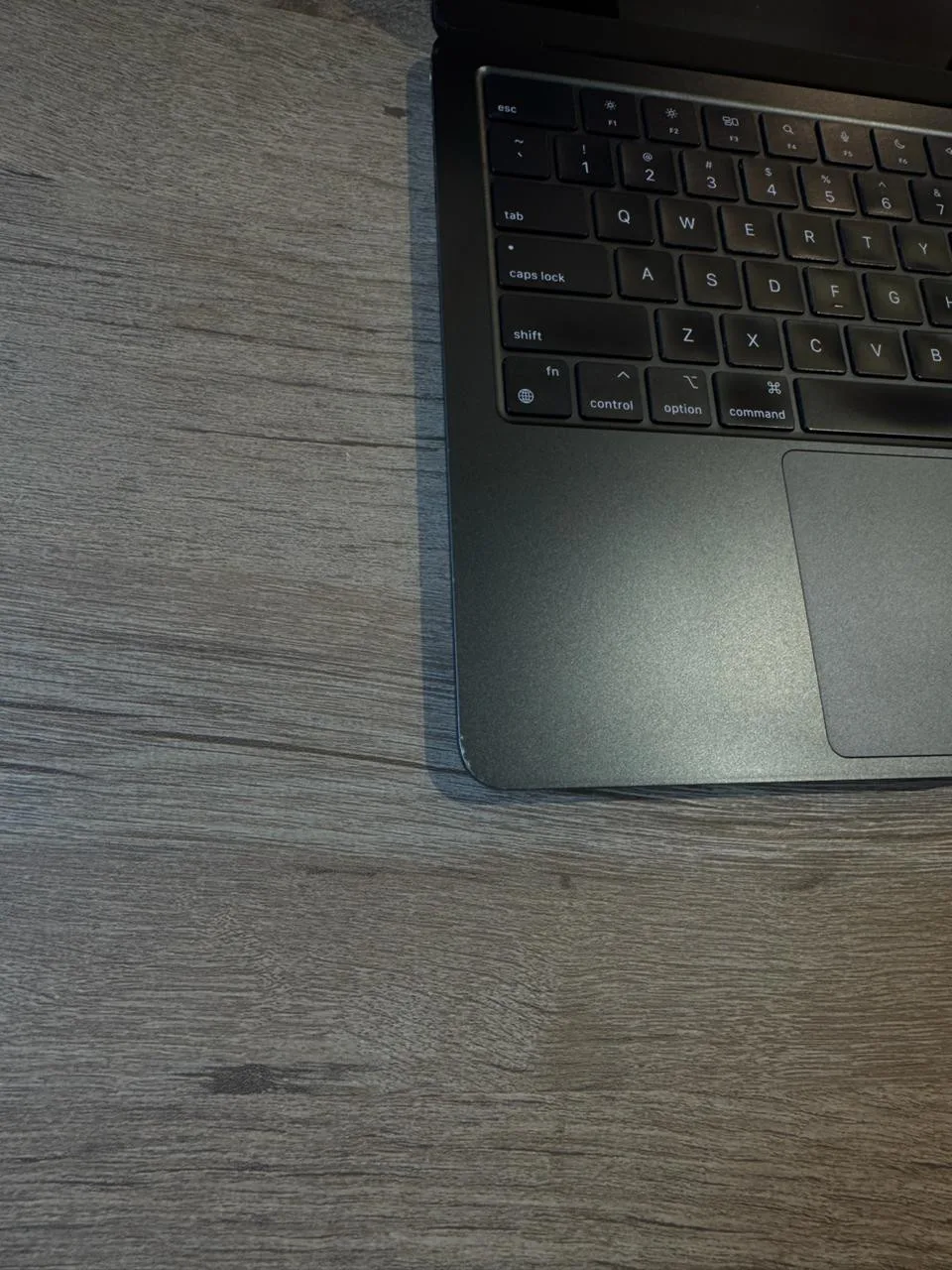 MacBook Air M2 13,6" (2022), Space Gray, 8/256 ГБ, фото 5