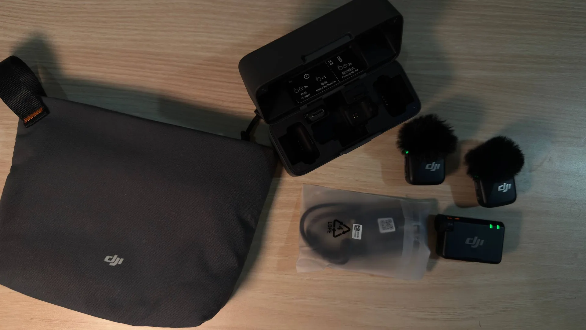 Микрофон DJI Mic Mini, полный комплект
