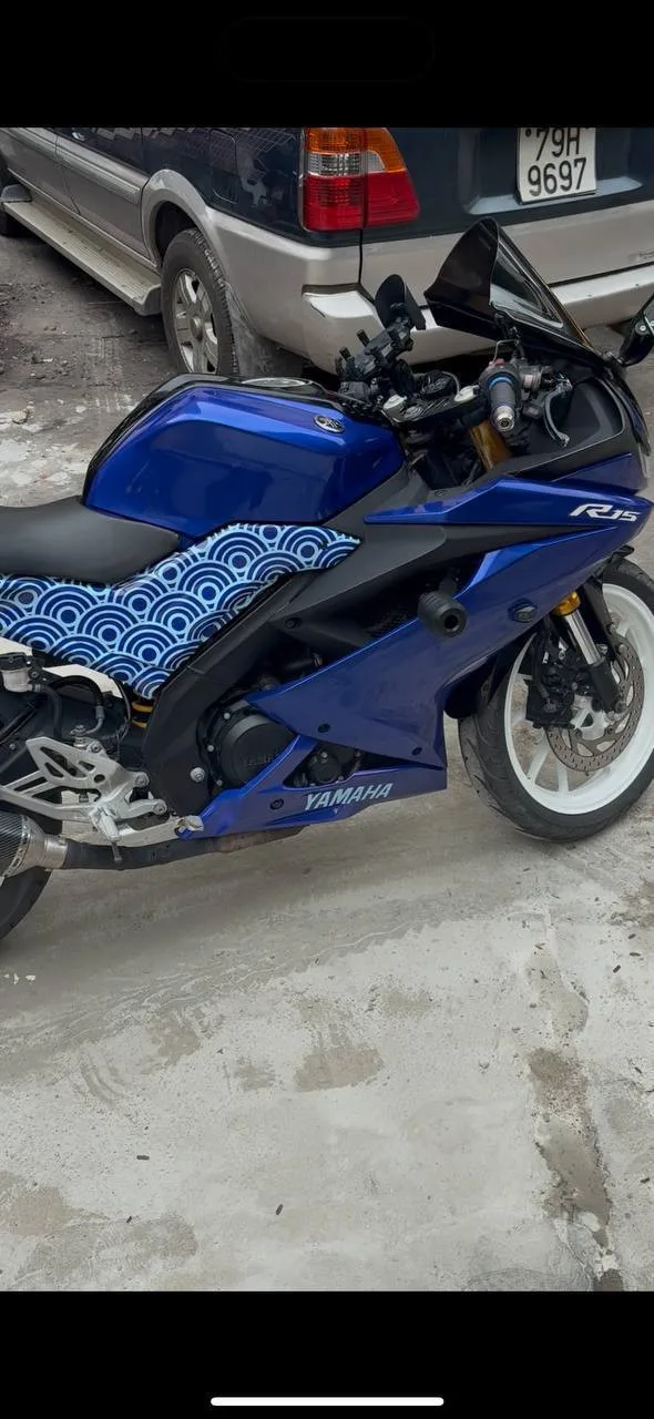 Yamaha r15, 2023