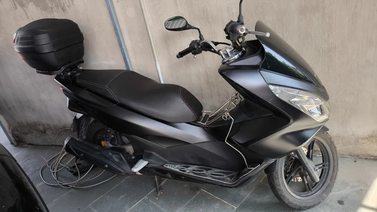 Honda PCX 125 2015, чёрный, с кофром