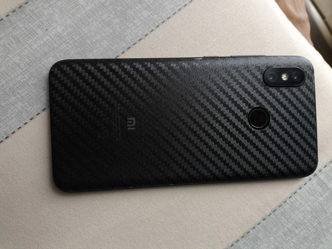 Xiaomi Mi 8, 6/128 ГБ, фото 7