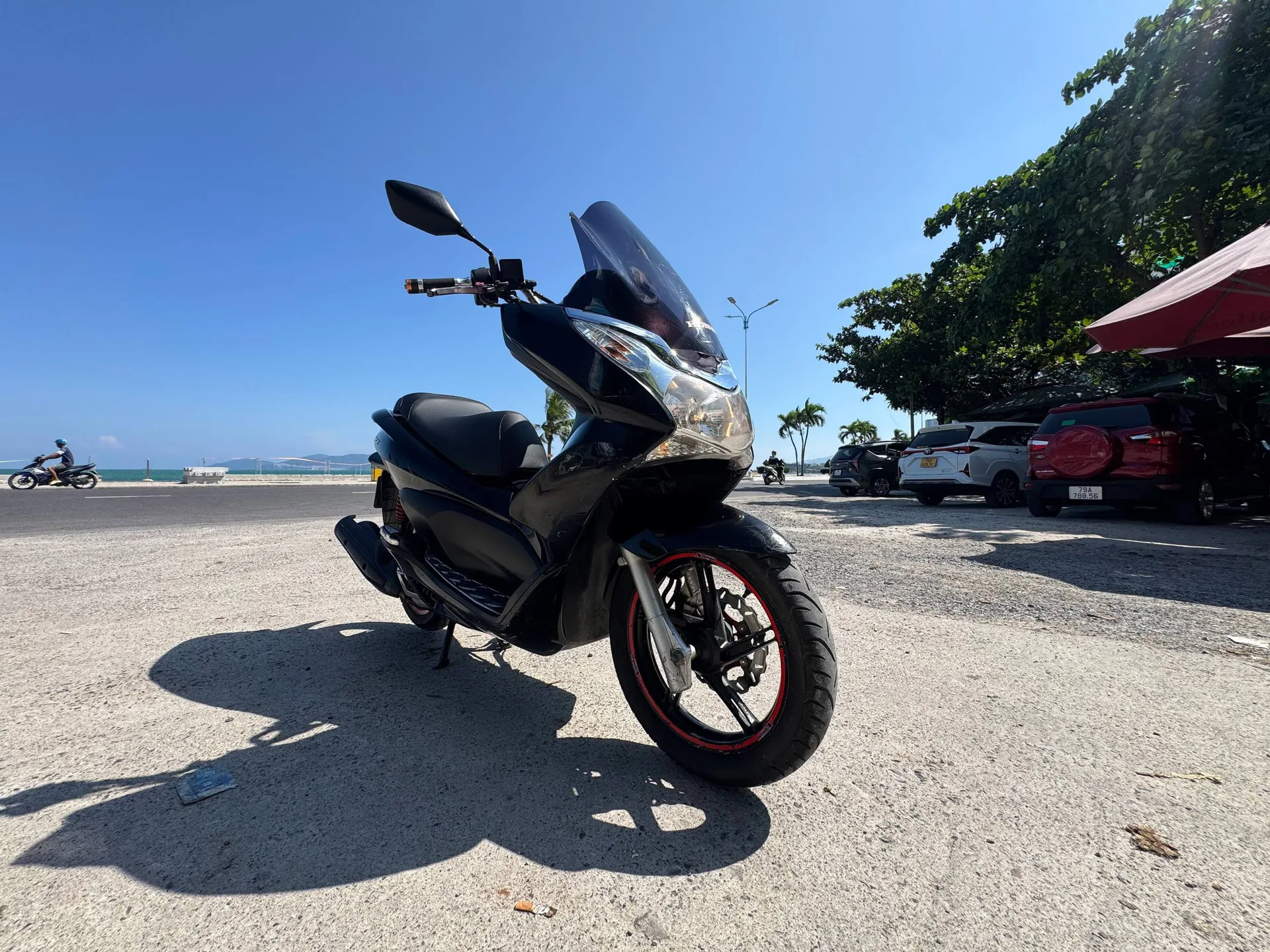 Honda PCX 125, 1-е поколение