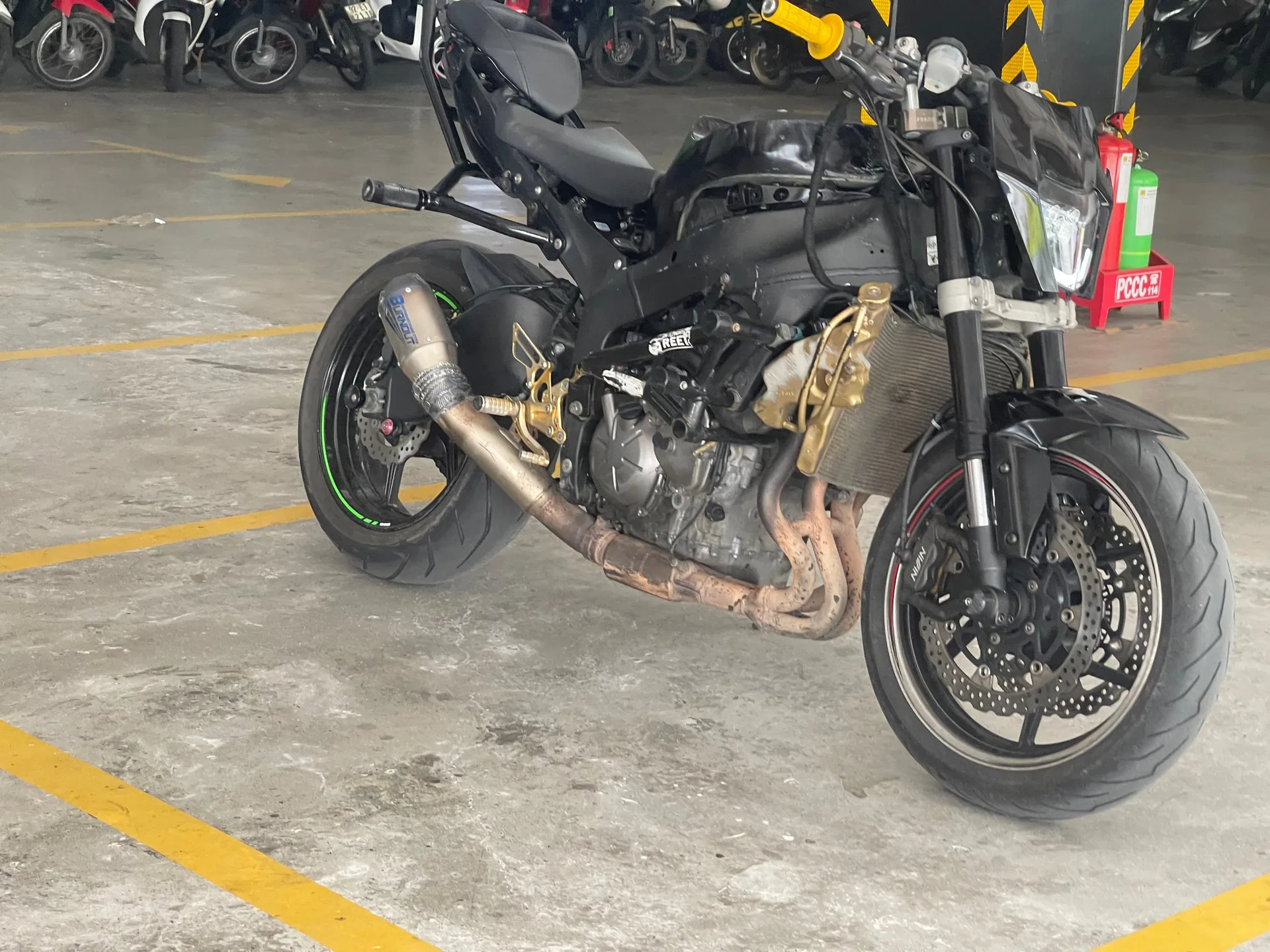 Kawasaki Ninja ZX-6R 2020 ABS, стант-сборка, фото 5