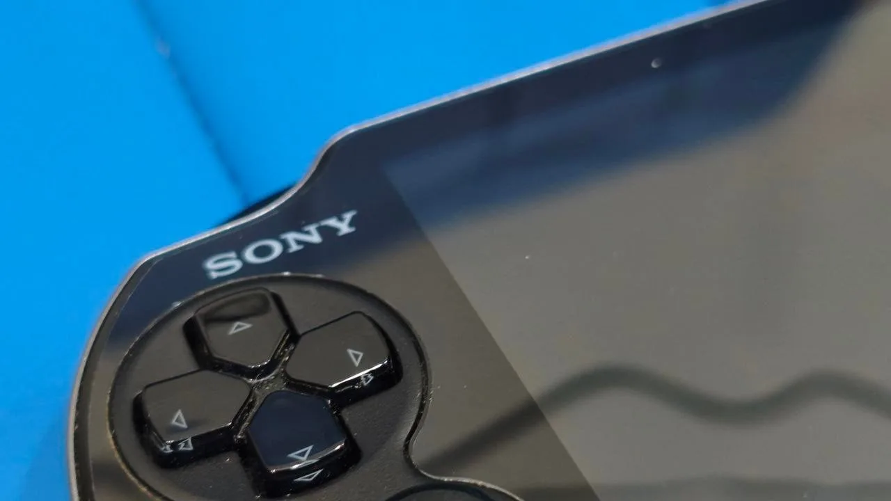 PS Vita PCH-1108 (Fat), модифицированная, чёрная, фото 6