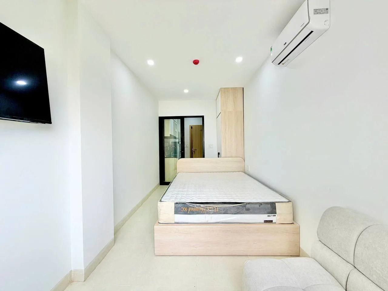 Новая студия 35 м², Ха Куанг 1