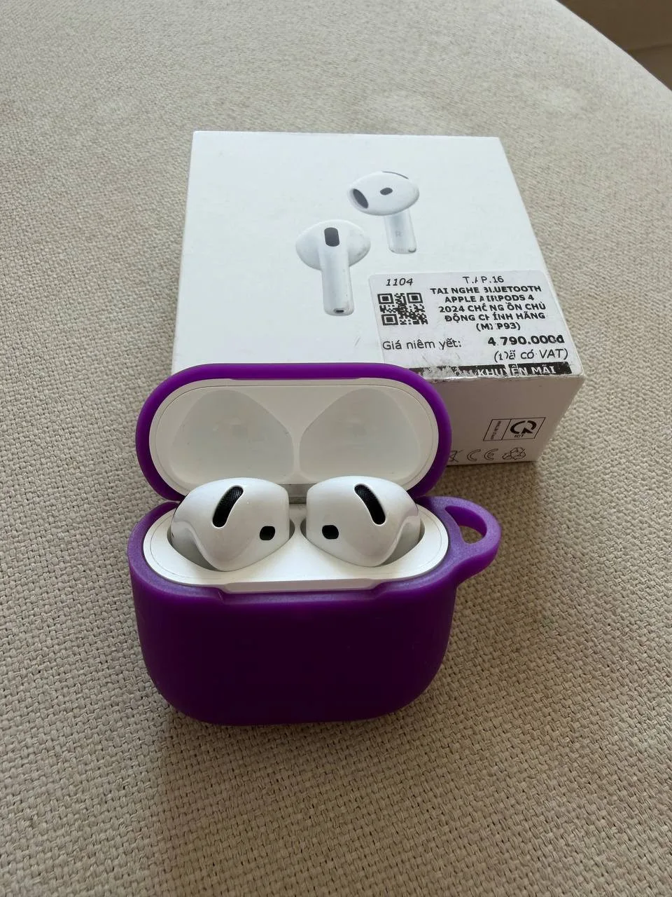 AirPods 4 с шумоподавлением (ANC)
