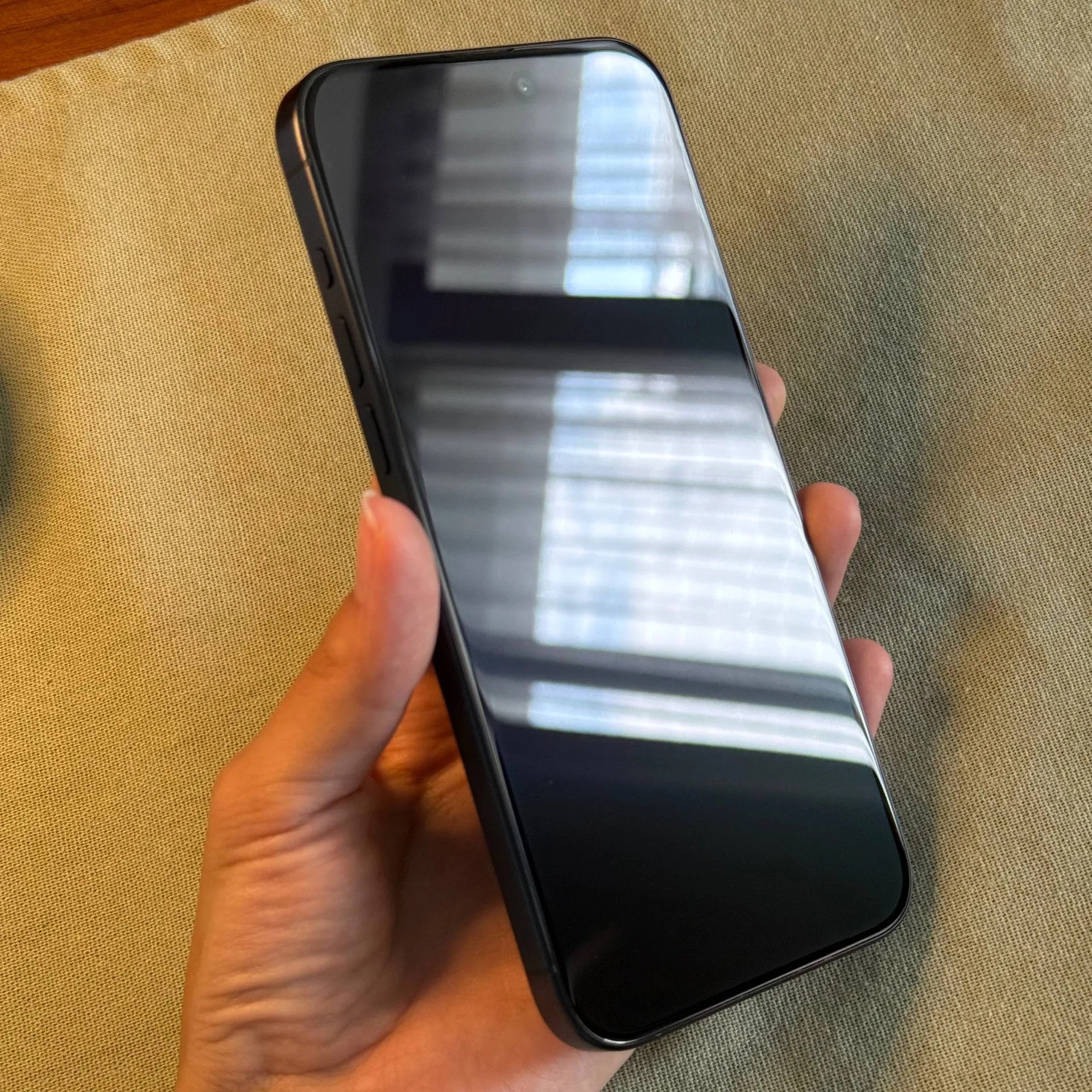 iPhone 15 Pro Max, 256 ГБ, фото 3
