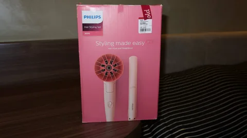 Набор Philips: фен с 2 насадками и плойка, фото 3