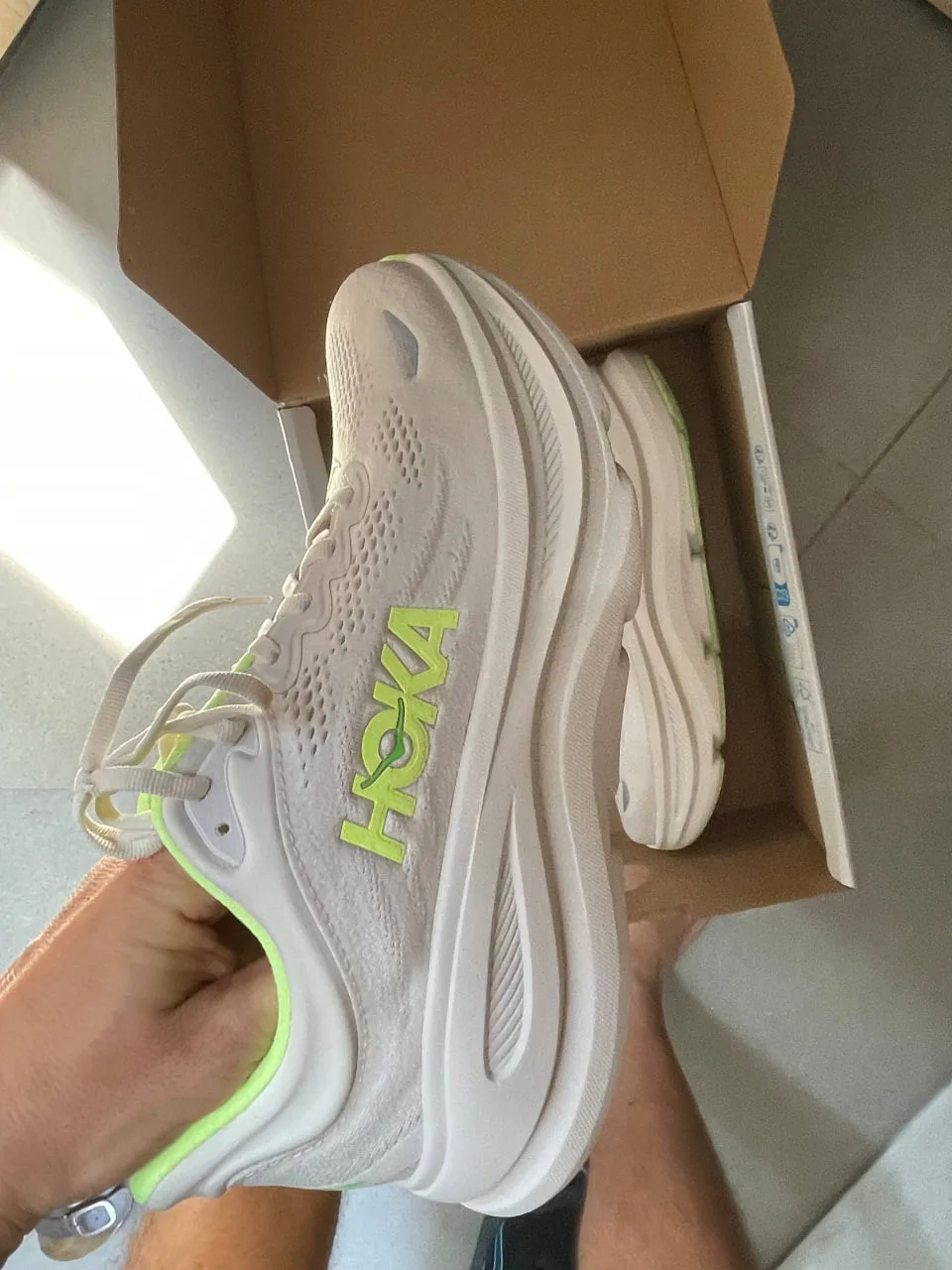 Кроссовки Hoka Bondi 9 wide, 42 2/3, новые