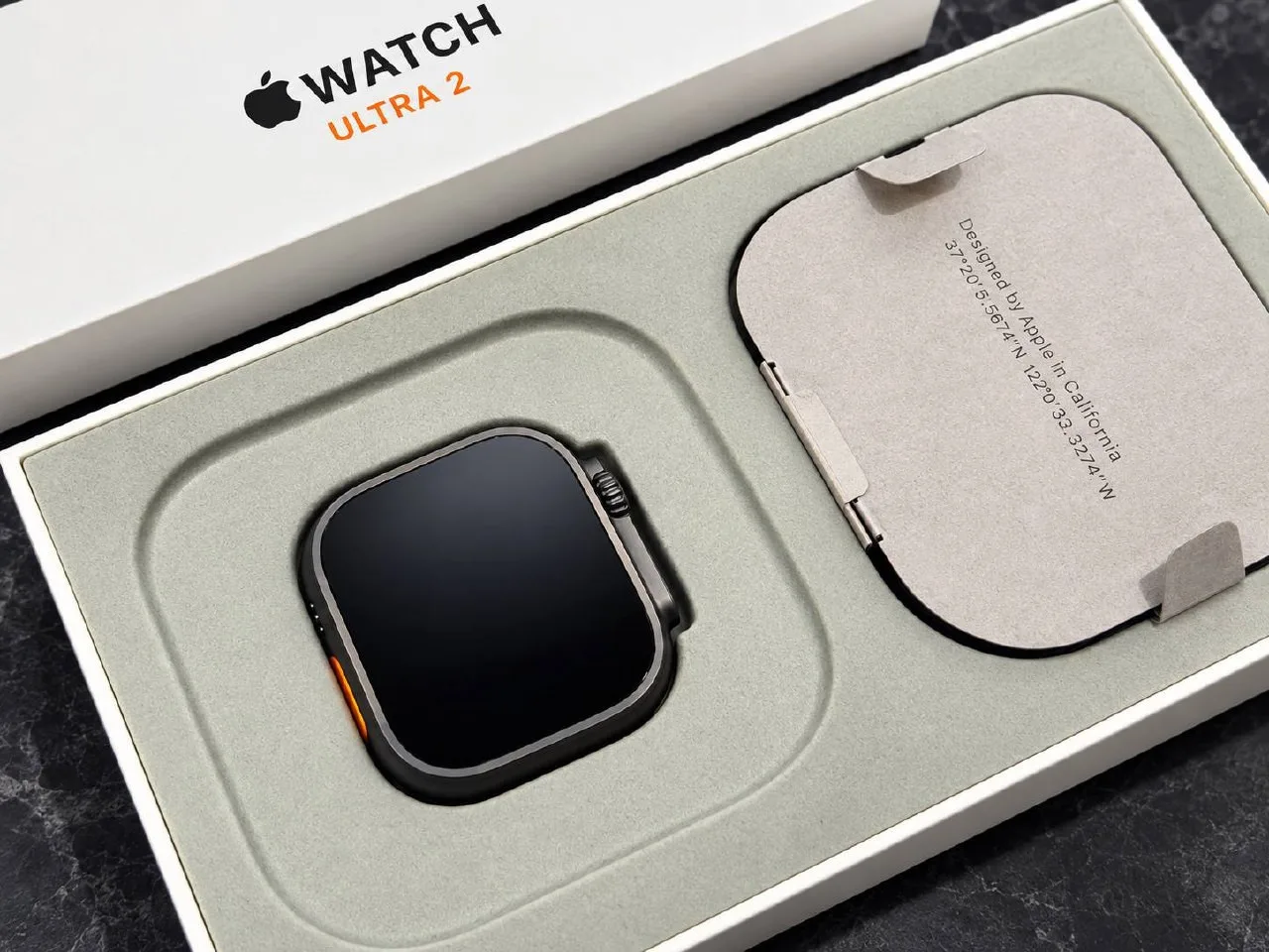 Apple Watch Ultra 2 Black Titanium, фото 2