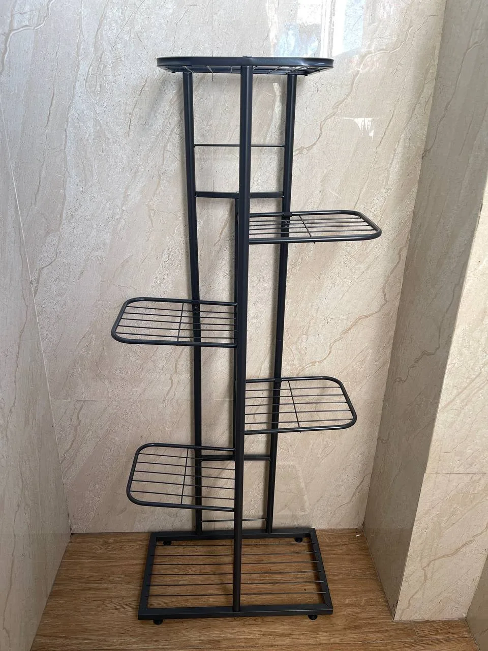 Подставка под цветы, 106 × 41