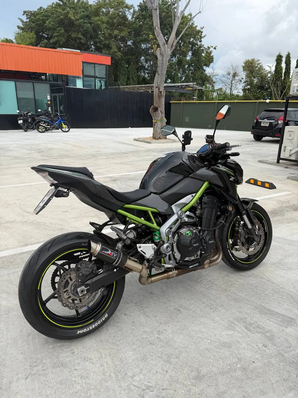 Kawasaki Z900